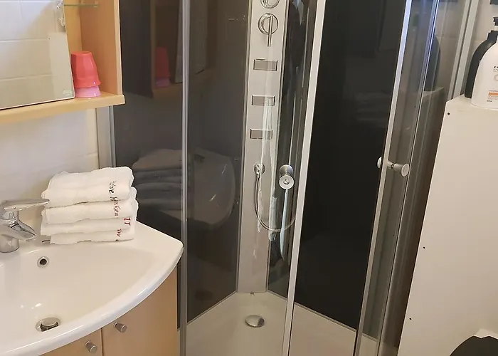 Bos En Duin Де-Хаан